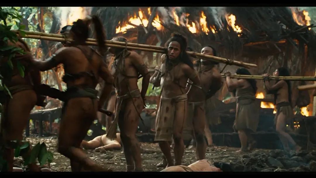 人类历史上最大尺度画面,赤裸裸拍了出来,这电影到底隐喻什么?