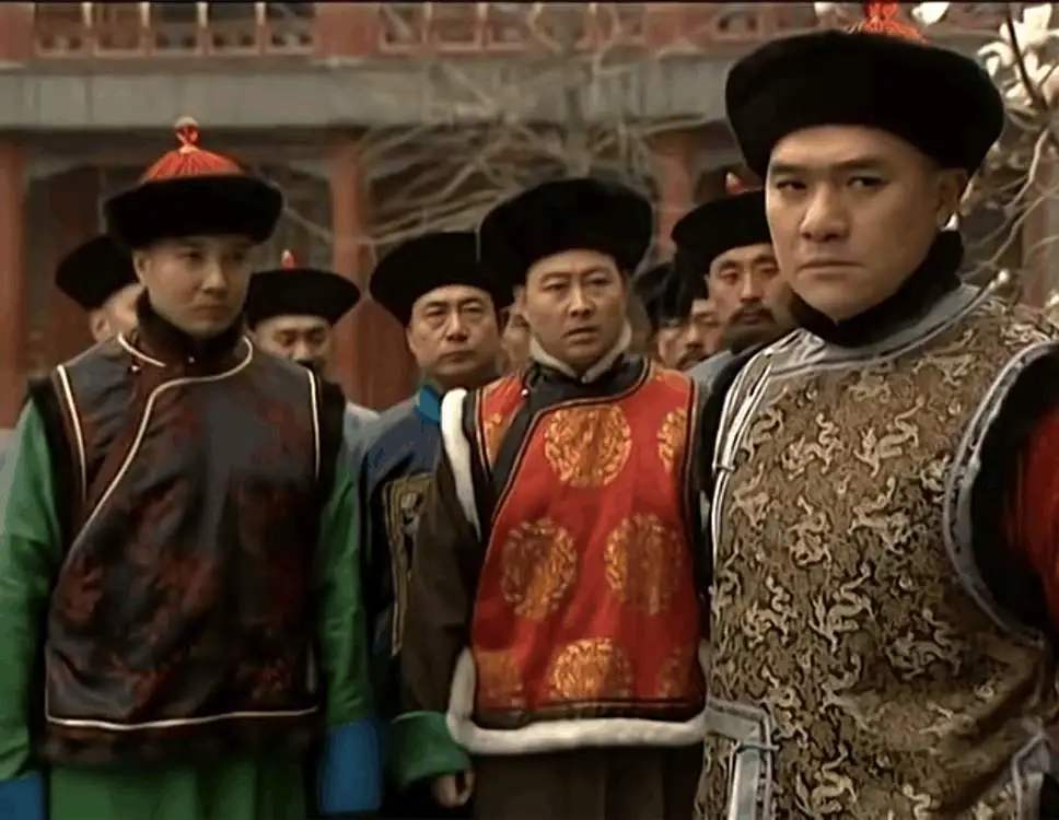 康熙第一次见到孙子乾隆,康熙第一次见到甄嬛为什么惊喜