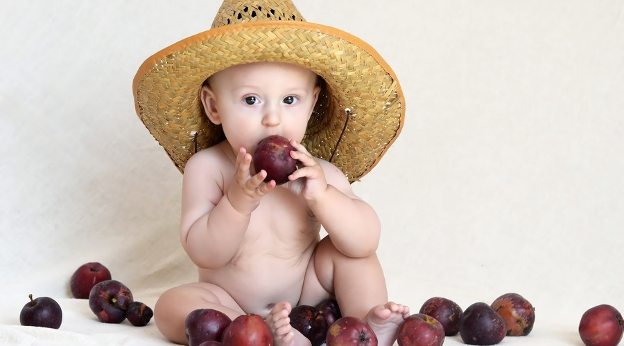 一岁宝宝怎么吃营养均衡,一岁宝宝怎么吃辅食每日三餐安排