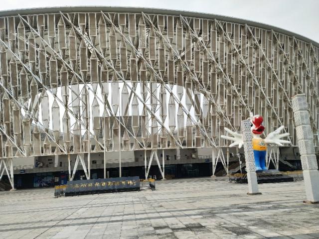 惠州鸟巢图片,惠州金山湖奥体