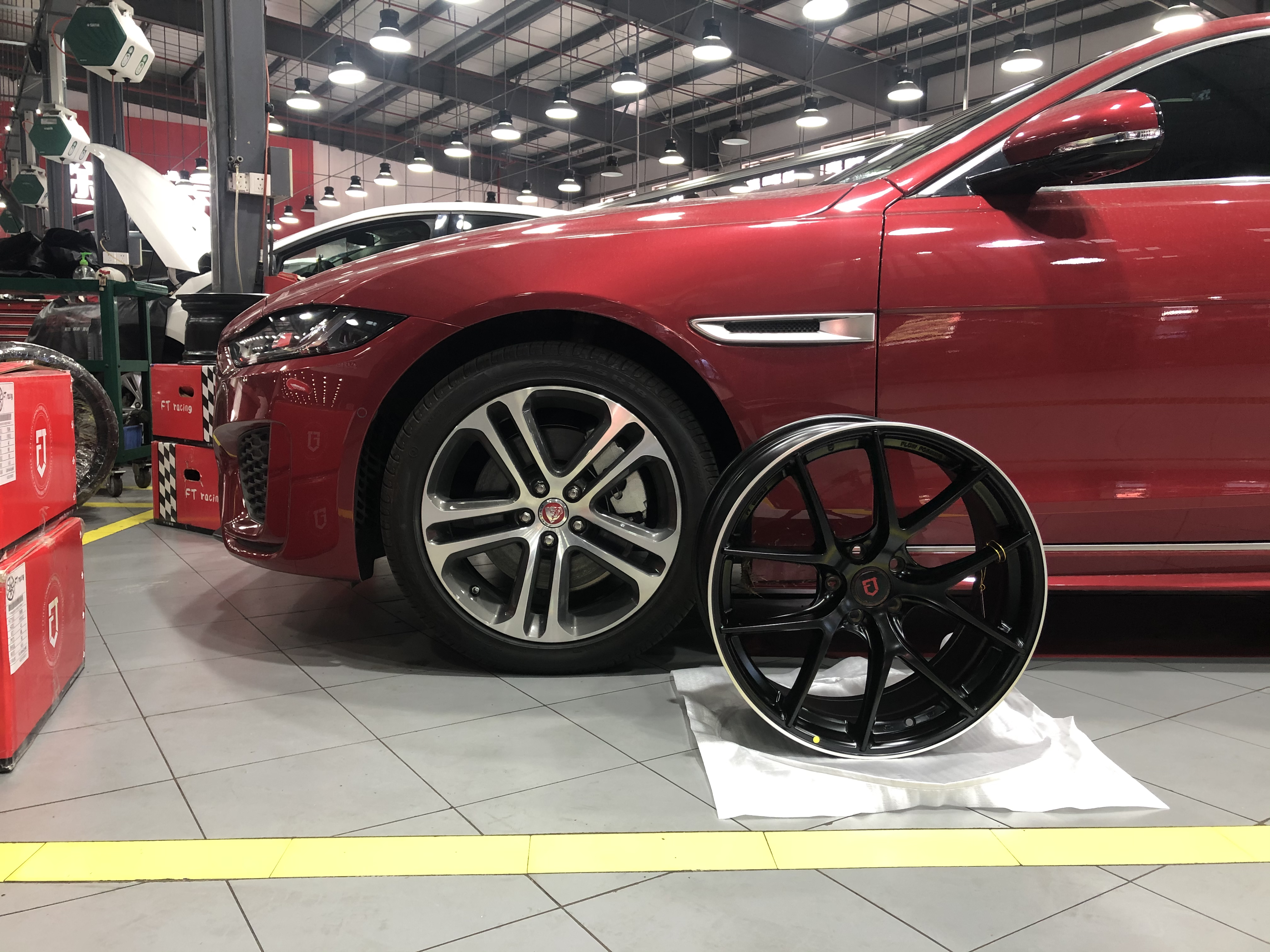 到底有没有必要改大轮毂,改装轮毂要看哪些数据和原来一样