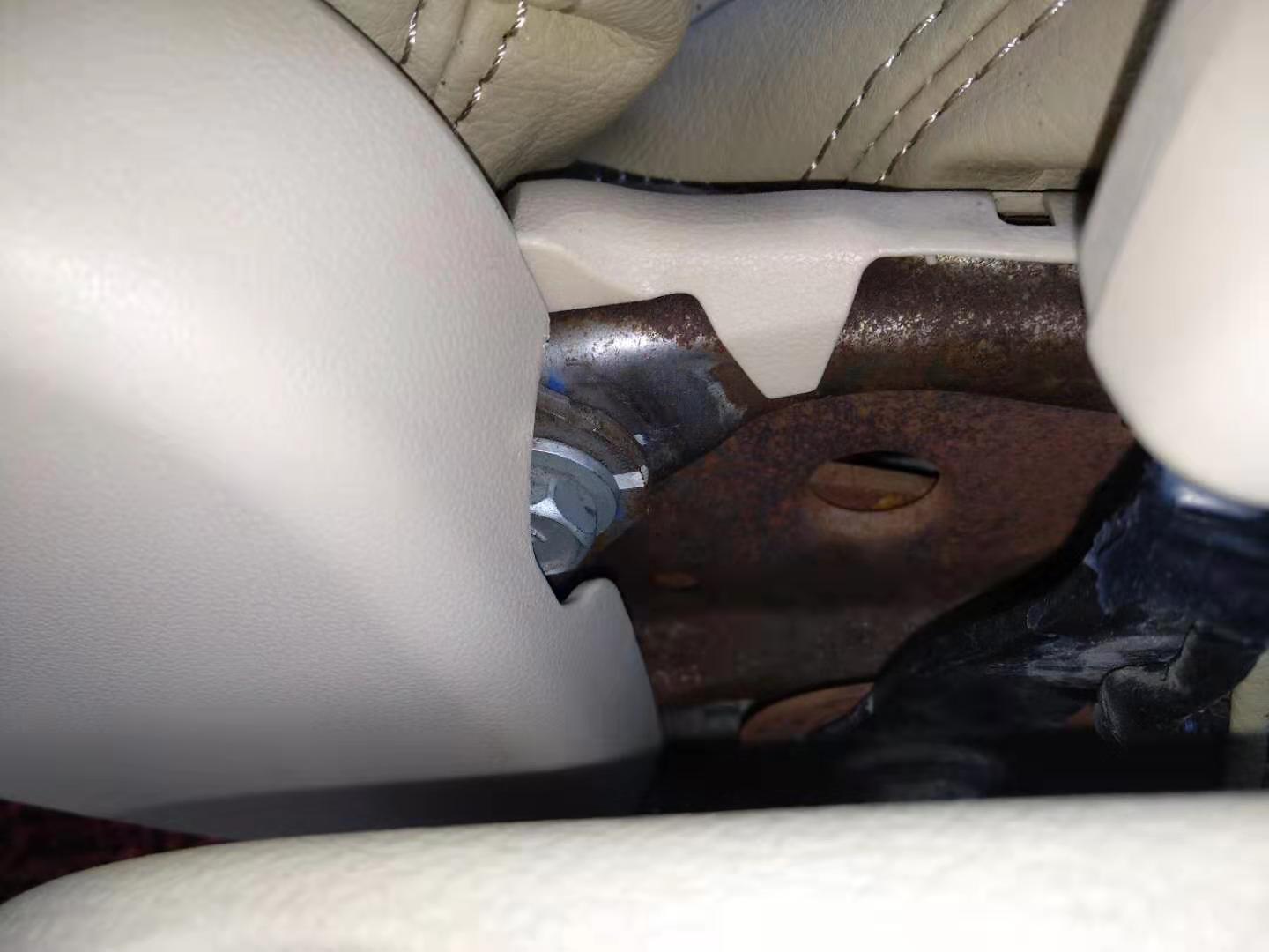 丰田威驰两厢事故车,最新广东丰田威驰事故二手车