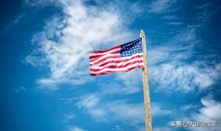 “通俄门”风波再起，这回不仅是美总统，连民主*党**人桑德斯也有份