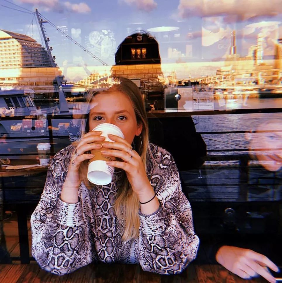 看惯了千篇一律,看惯了千篇一律的风景