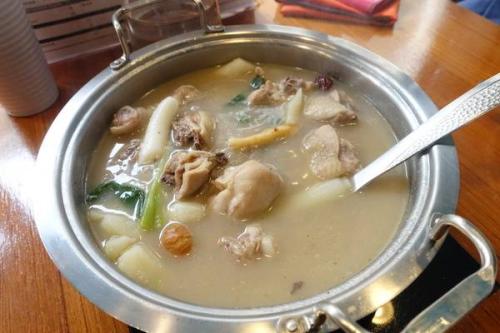 炖土鸡要不要放鸡精,炖土鸡要不要放白酒