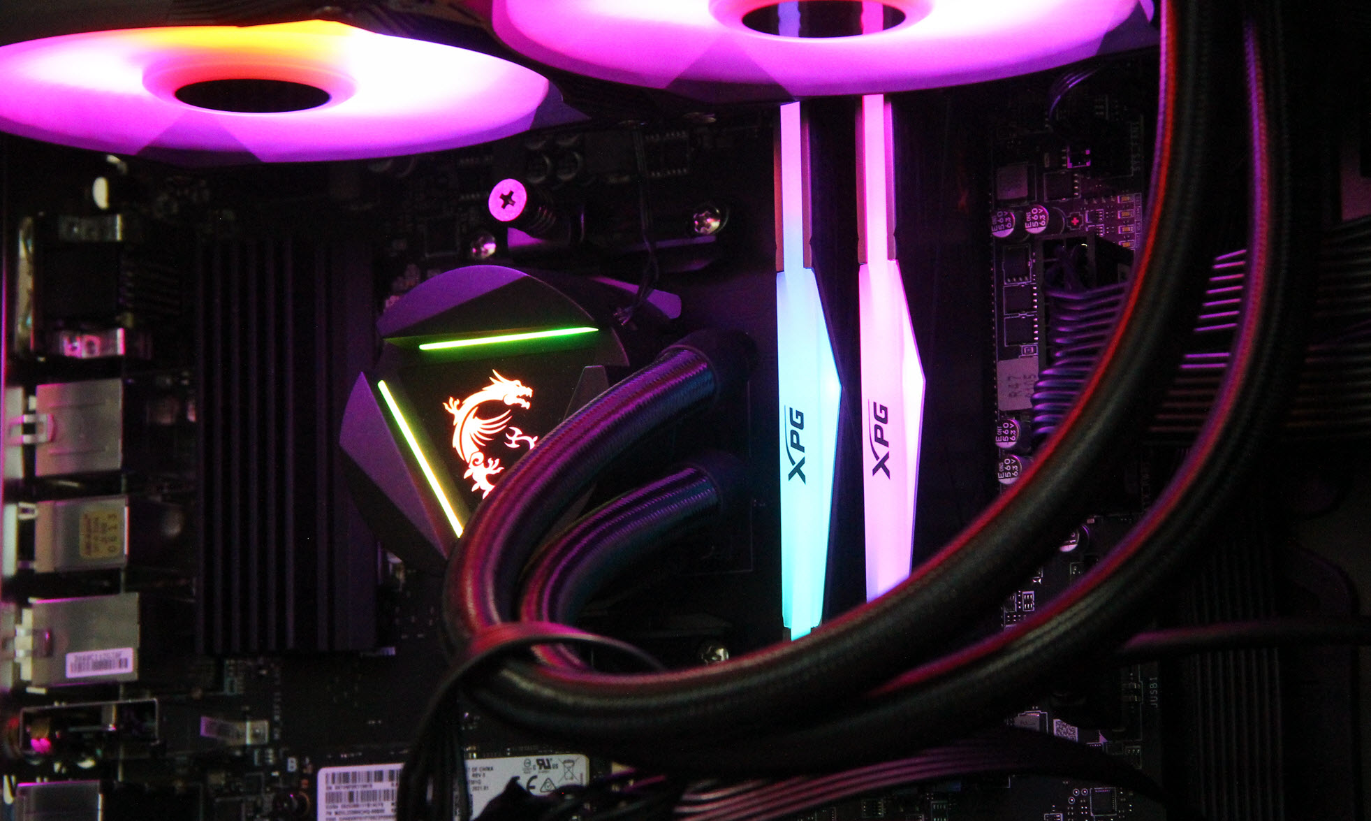 有一种含蓄叫锐龙，明明是个高手，偏偏装作很平庸