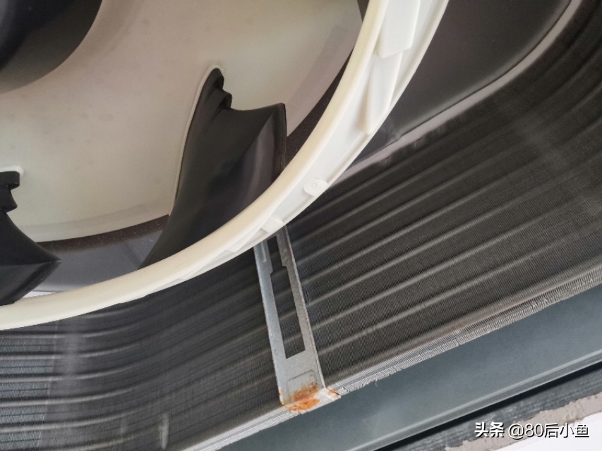 中央空调吸顶机清洗,拆中央空调吸顶机视频