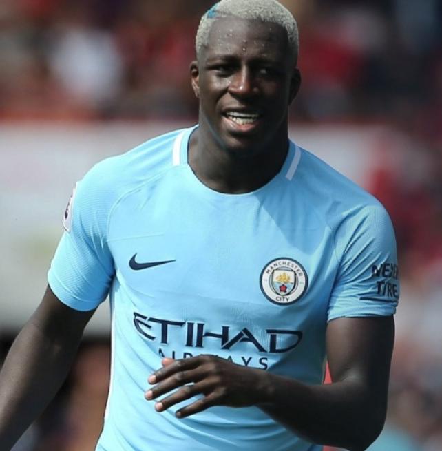 目前世界身价最高的左后卫是谁,身价最高的十大中后卫