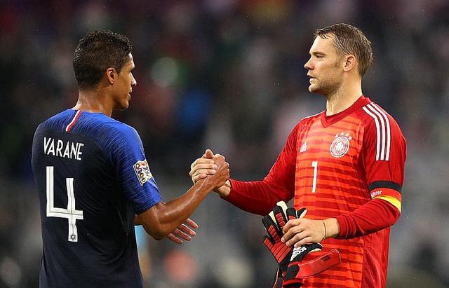 防守反击传球手法,防守反击与传控战术对拼