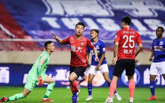 亚泰何超,何超怎么评价亚泰