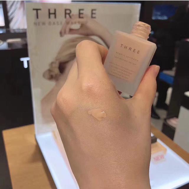 干皮瑕疵多适合用粉底还是气垫,mac定制无瑕粉底干皮测评