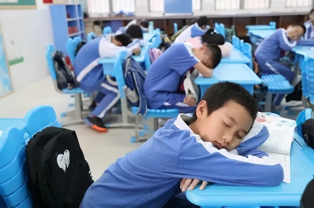 青少年肥胖教育部,儿童青少年肥胖防控实施方案