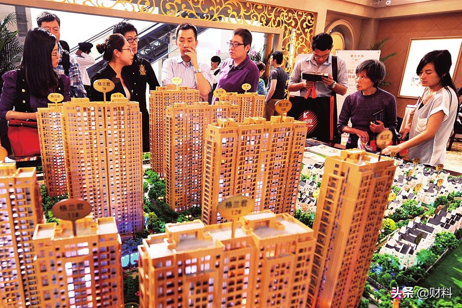 我国房子过剩一线城市供不应求,我国老百姓买不起房怎么办