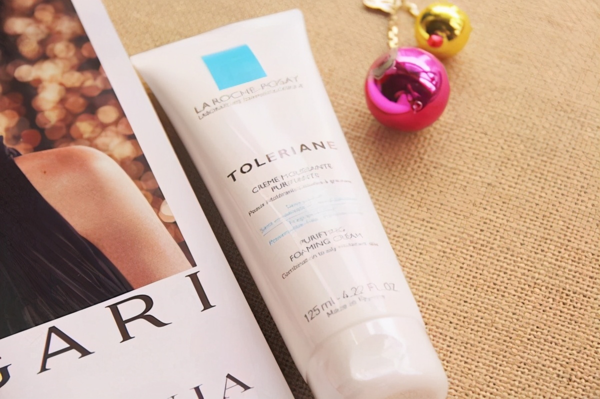 洗面奶测评温和和去黑头,洗面奶排行榜第一名美白控油测评