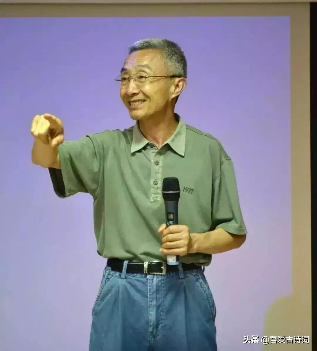 武汉网红女教授,武汉网红教授讲课