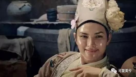 花了这么多冤枉钱后，我最喜欢这4款医美氨基酸洗面奶