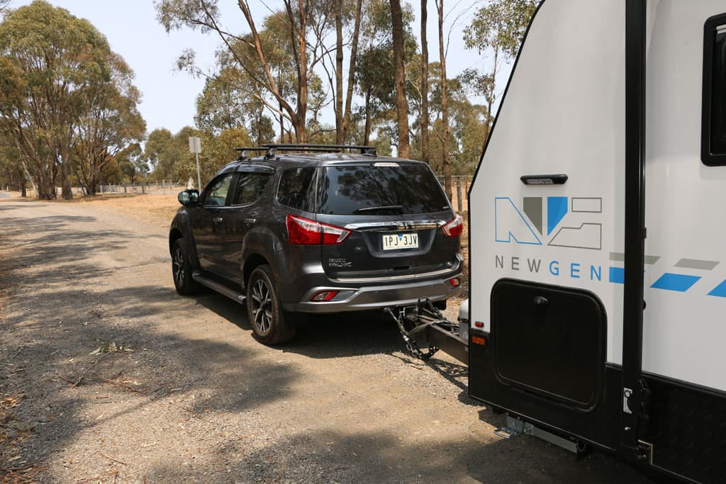 五十铃越野跑长途真实感受,五十铃越野汽车到底好不好