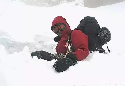 那些与登山八竿子都打不着的企业品牌，为何要为登山慷慨解囊？