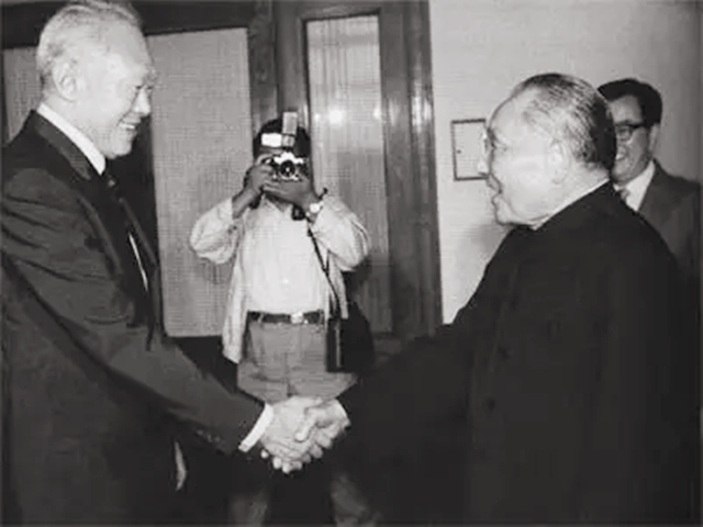 披露：毛*东泽**、周恩来、*小平邓**都戴什么手表？