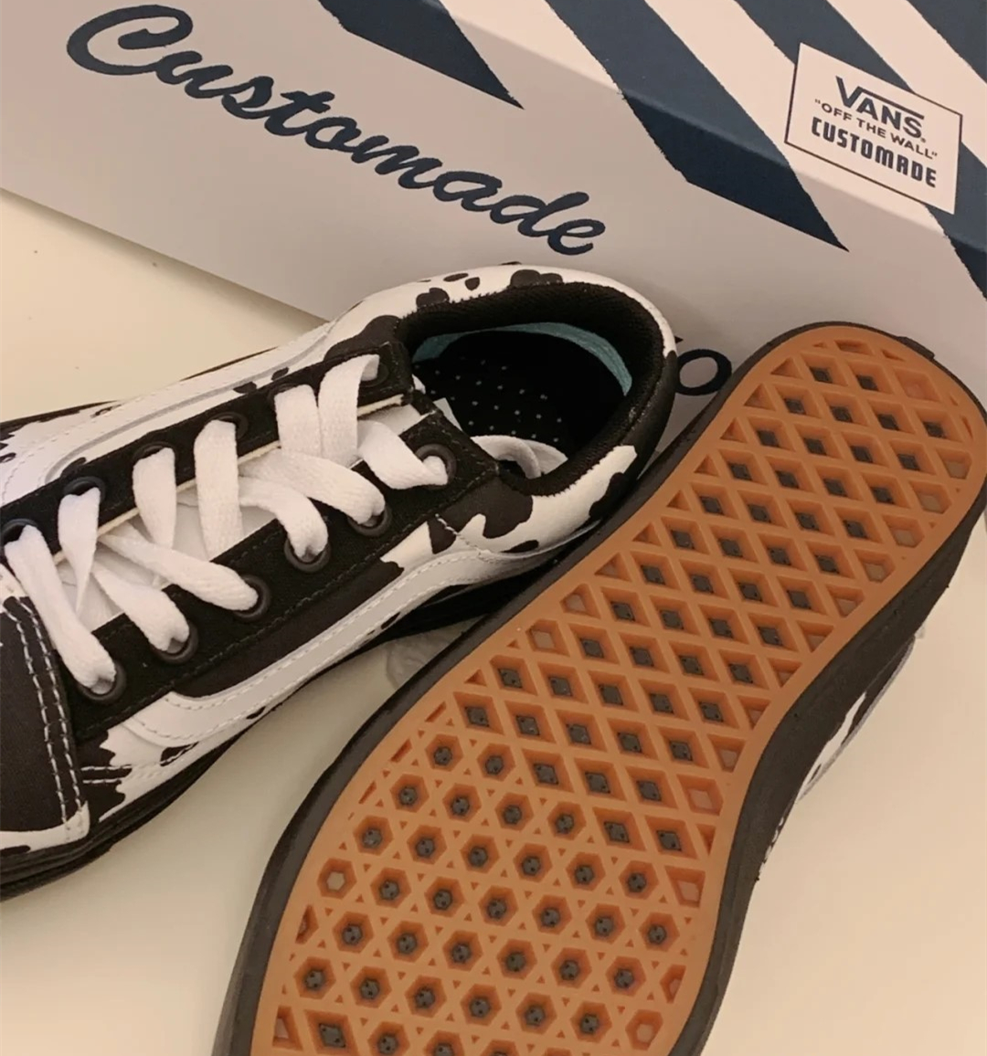 跟着抖音时尚穿搭博主学了一下,跟着博主打卡