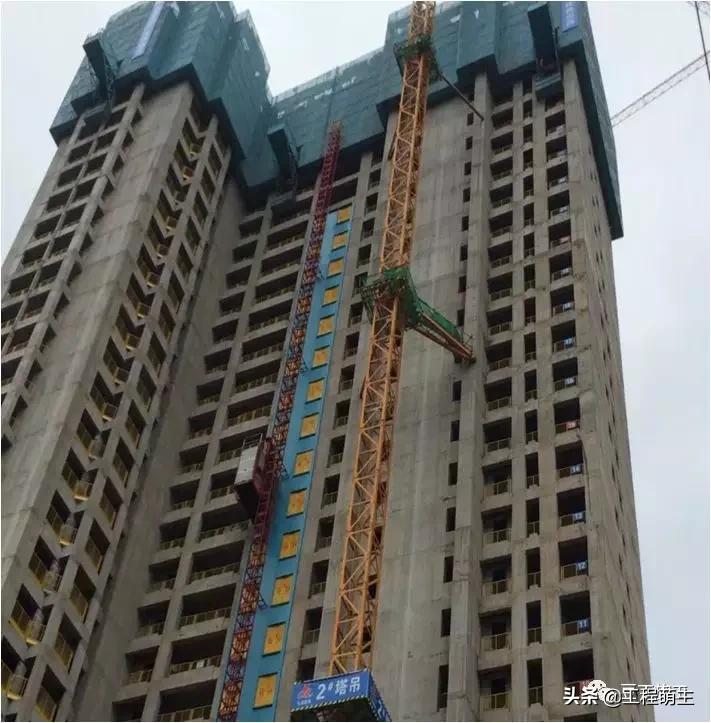 拆除爬架后外墙怎么施工,爬架拆除一般在封顶后多久