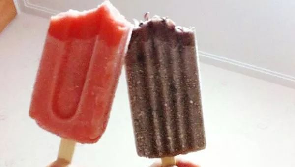 大姨妈来了不能喝什么跟吃什么,大姨妈来了不能喝什么呢