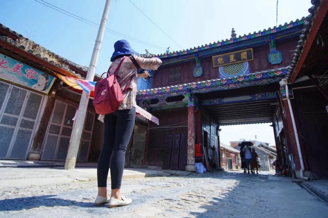 这是一个充满生机的公园怎么说,这是一个充满生机的国度朗诵