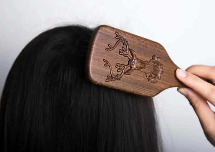 养发要选对梳子,护发第一步选个好梳子