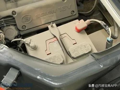 自动启停汽车搭电的正确方法,手把手教你汽车搭电