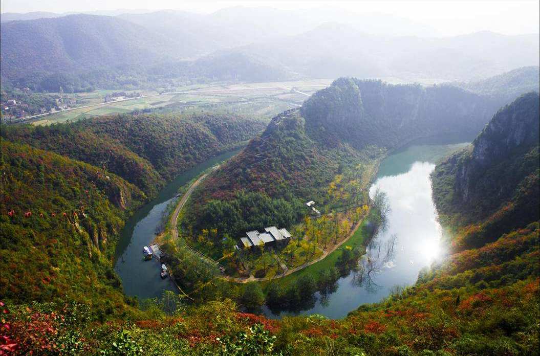 襄阳春秋寨景区游玩攻略,襄阳春秋寨附近还有什么景点