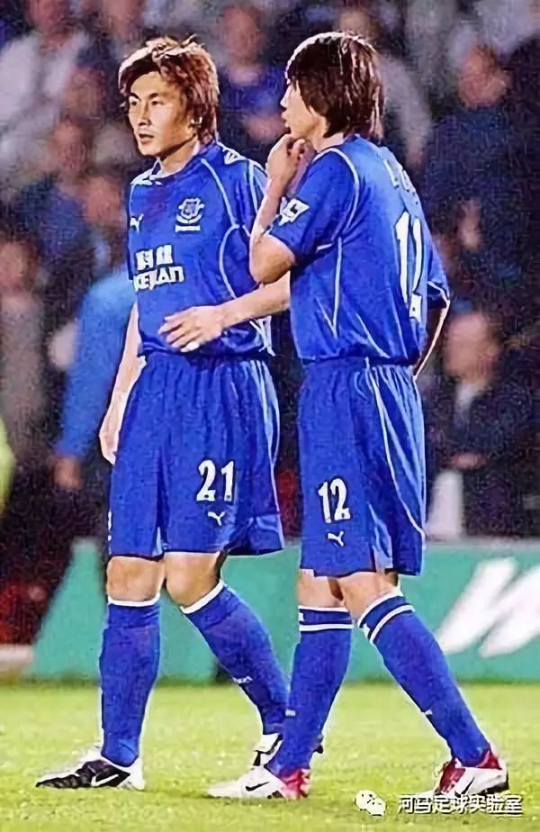 「足球八卦」一场比赛二位大佬三个李姓四张老图五个城市六小天鹅