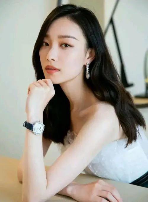 江苏十大女星,江苏出生的十大美女明星盘点