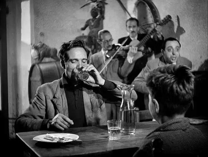 偷自行车的人意大利电影,偷自行车的人意大利