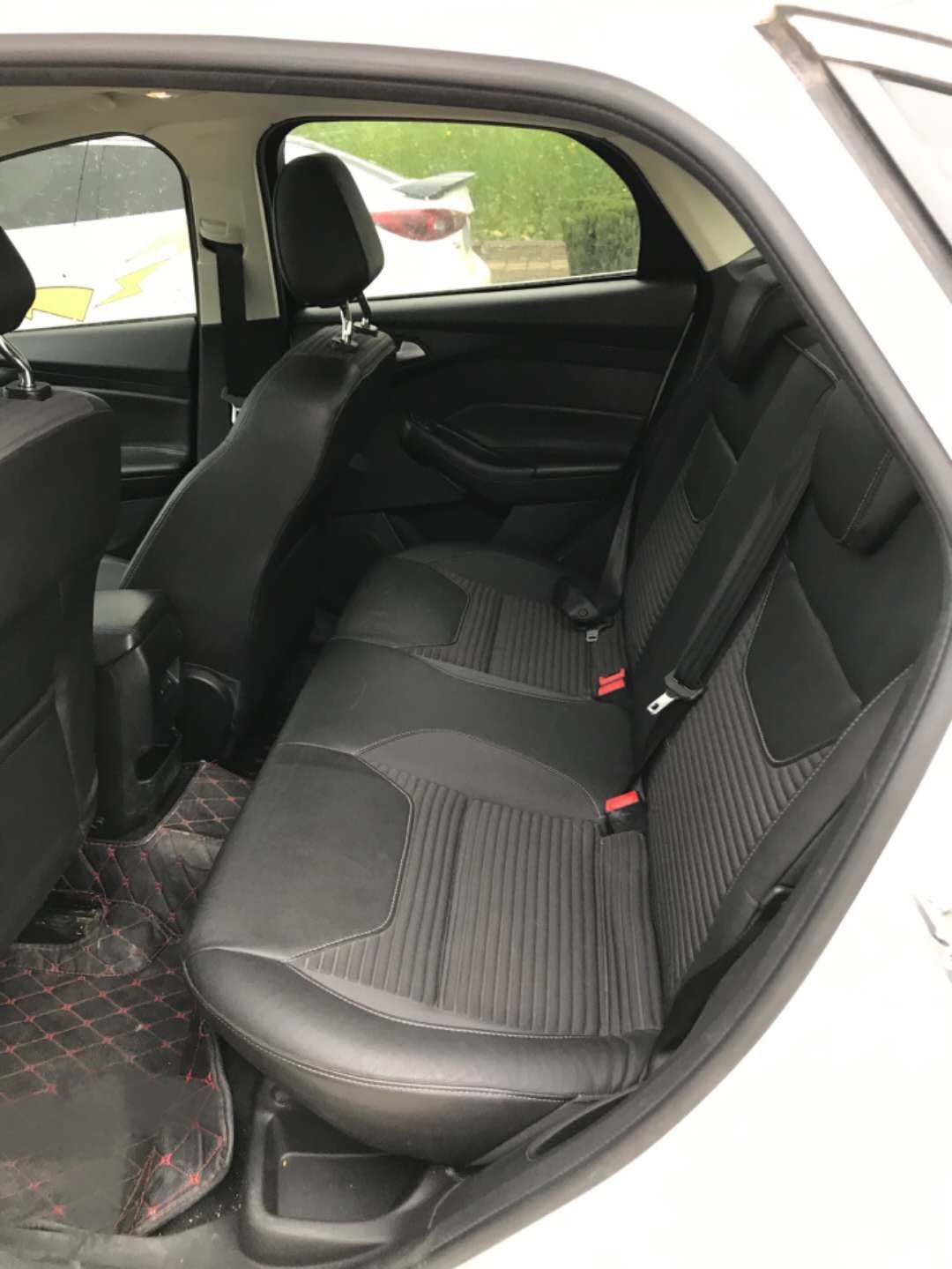 最新福特福克斯试驾视频,福特福克斯三缸机值得购买吗