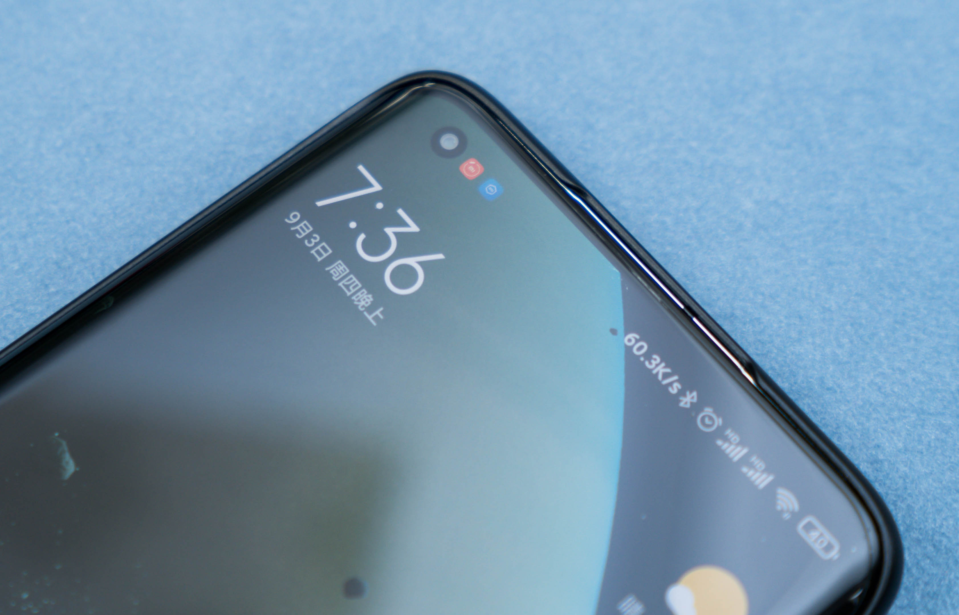 曲面屏贴钢化膜为什么用紫外线,曲面屏贴钢化膜用什么胶水