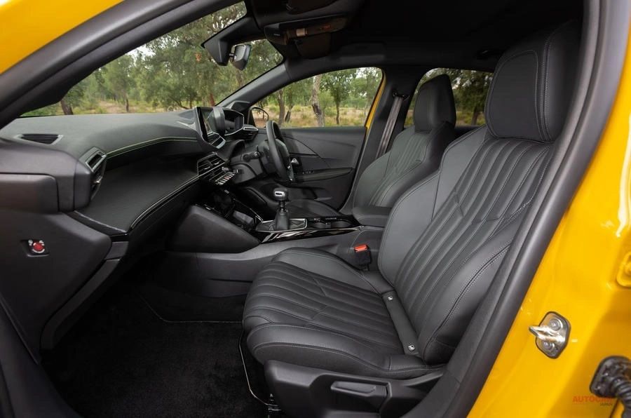 标致2082019款,法系308与208