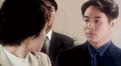 李连杰对利智一见钟情,李连杰为利智的付出