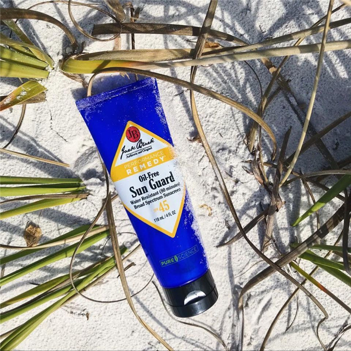 适合男生的护肤品清爽测评,男生护肤品一套好评