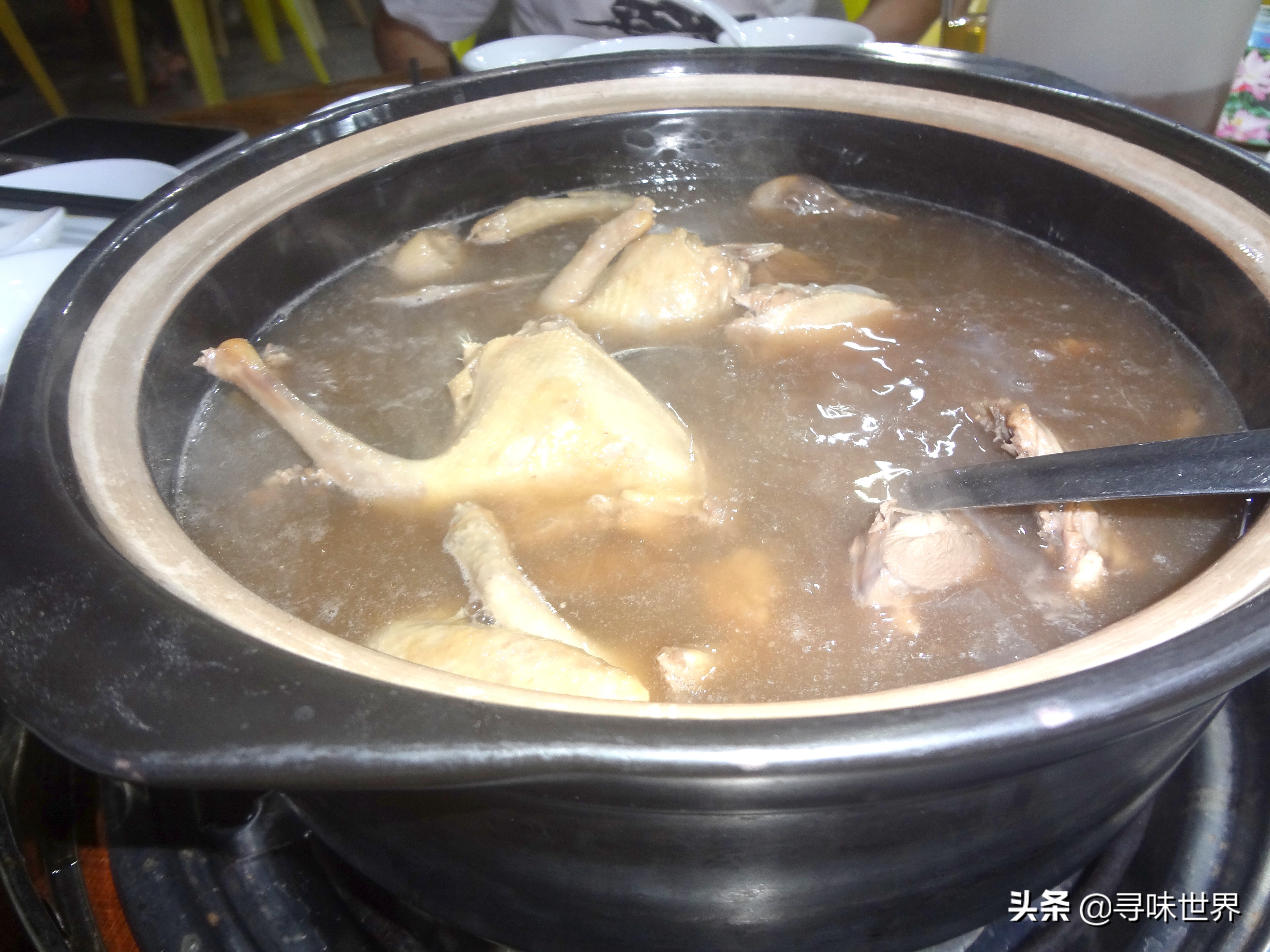 最适合冬天喝的汤常喝暖身又暖胃,适合秋冬喝的哪些汤暖身还养生