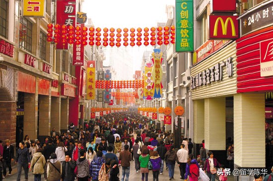 英国学校主要节日有哪些,英国主要的节日有哪些