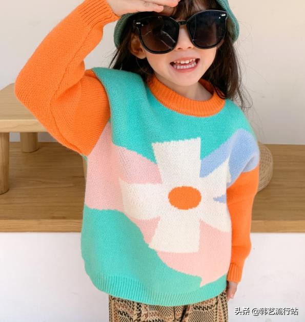 韩版毛线童装怎么搭配好看,童装韩版新款爆款品牌有哪些