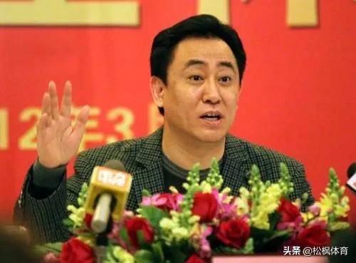 璁稿鍗拌皥鎭掑ぇ閲戝厓瓒崇悆,閲戝厓宕╁