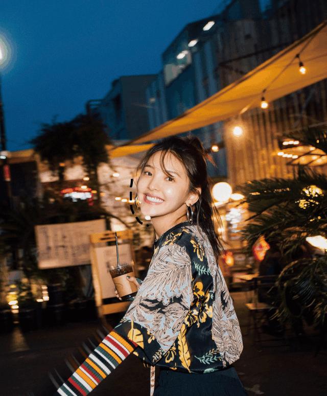 最火的拍照姿势模板,最全创意拍照法