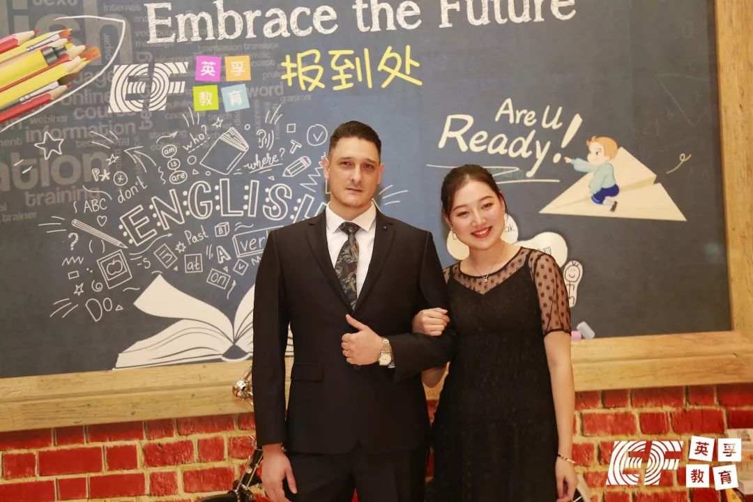 鑻卞瓪澶哄啝,鑻卞瓪娲诲姩鍥為【