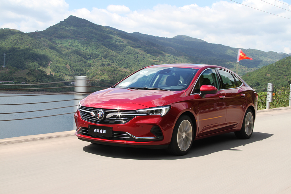 全款6万多的新款君越,速腾与君越综合考虑哪个更值得买