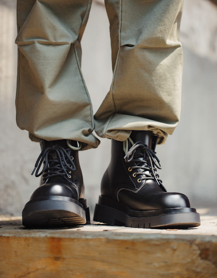 国产马丁靴品牌,马丁靴踢不烂是什么牌子