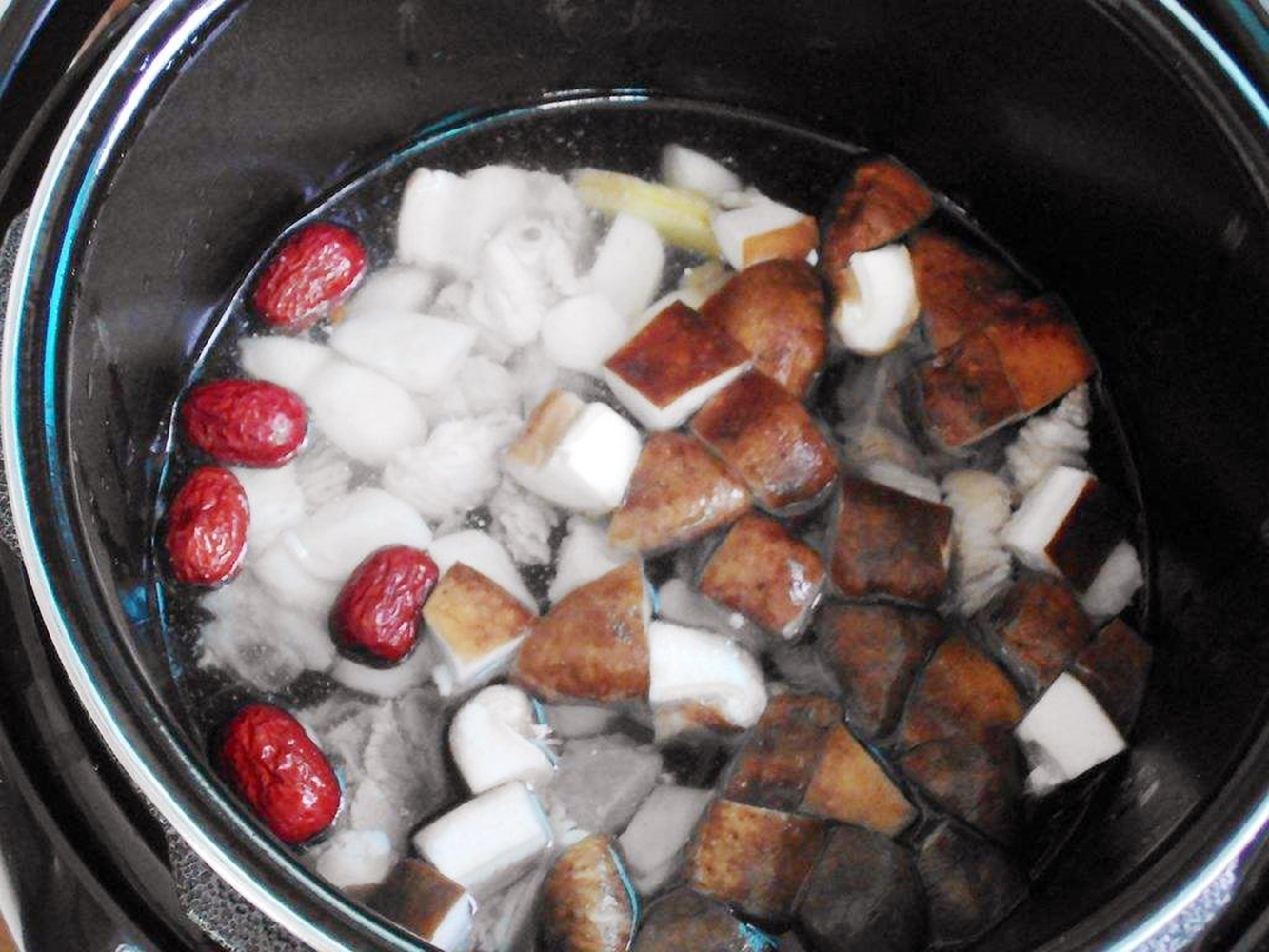 焖老鸭粤菜,焖老鸭白汤