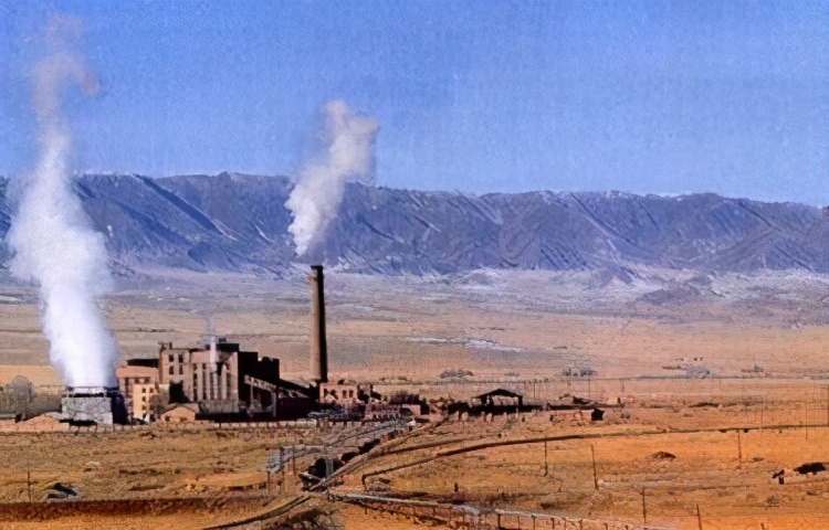 1967年，广州一英国人带2只老鼠出境，周总理为何严令彻查？