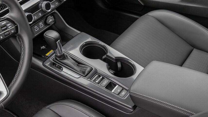 思域对比雅阁试驾,国外试驾本田思域1.0t