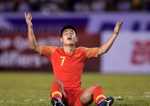 国足19年亚洲杯三比零菲律宾,国足40强战2比0胜菲律宾